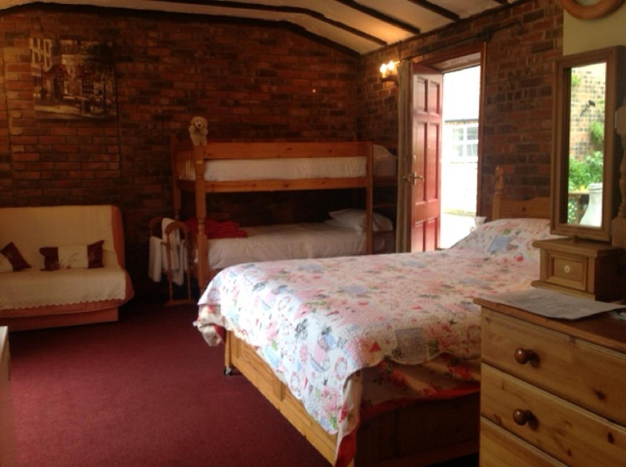 Church View B&B & Holiday Cottages York Room photo